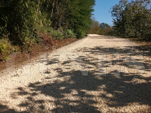 Fatsa Belediyesi'nden Karyaka mahallesine yol reglaj ve akllama almas