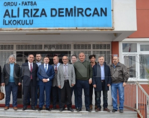 AKR00;Parti le Bakan Uar EVET iin gece gndz alyoruz