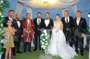 Kbra Erarslan ile Av. Adnan Tellice Dnya evine girdi