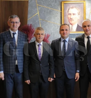 Muhasebeciler haftas��nda ba�kan Kibar�a ziyaret