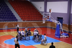 Engelsizler ordusu evinde galip