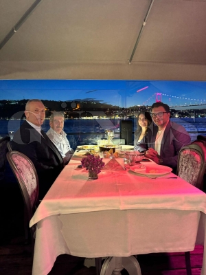 FATSALI HEMŞERİMİZ KAMİL İYİ GÜMÜŞYALI RESTAURANTA ORTAK OLDU FATSALI HEMŞERİMİZ KAMİL İYİ GÜMÜŞYALI RESTAURANTA ORTAK OLDU