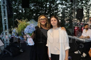 Nihal Ece Ergün'den Küpdüşen Mahallesi'nde unutulmaz konser Nihal Ece Ergün'den Küpdüşen Mahallesi'nde unutulmaz konser