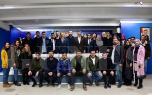 AK Parti’den Miting gibi SKM açılışı AK Parti’den Miting gibi SKM açılışı