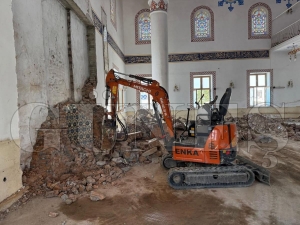 Orta Büyük cami tadilata giriyor Orta Büyük cami tadilata giriyor