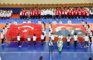 Cumhuriyet bayram� t�renlerle kutland��. Kaymakam Kula � 29 Ekim bizim onur g�n�m�zd�r�