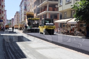nye Kaledere mahallesi asfalt ile buluuyor