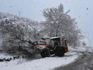 Fatsa belediyesi�nden karla m�cadelede kesintisiz �al��ma