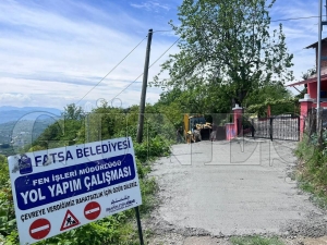 Fatsa�da k�rsal mahallelere 2,5 kilometrelik beton yol hizmeti