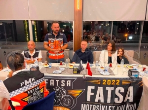 Ba�kan Kibar�dan motosiklet kul�b� �yelerine te�ekk�r yeme�i
