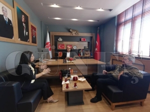 Fatsa Gazeteciler ve Bas�n Derne�inden MHP �l�e ba�kan�na ziyaret