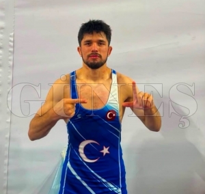 Aybast��n�n Gururu Muhammet Karavu�, �kinci Kez �ampiyon