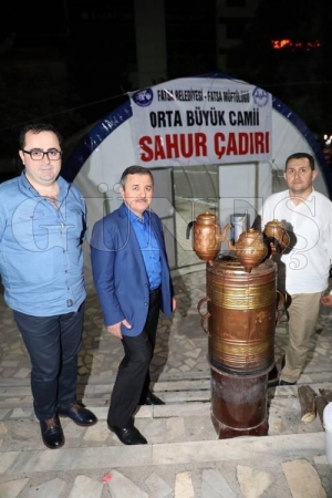 Ramazan’ın güzelliği sahur çadırı ile bir başka Ramazan’ın güzelliği sahur çadırı ile bir başka