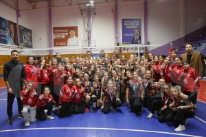 OKUL SPORLARI VOLEYBOL L BRNCL SONA ERD