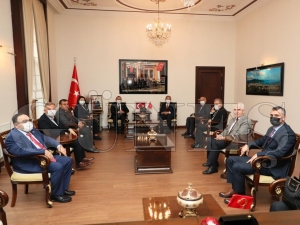AK Parti Genel Bakan Yardmcs zhaseki, Vali Sonele nezaket ziyaretinde bulundu