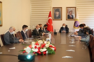 Vali Sonel, “Bireysel tedbirler bizi salgından koruyacak” Vali Sonel, “Bireysel tedbirler bizi salgından koruyacak”