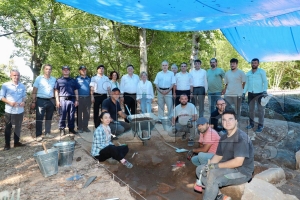 Vali Erol, Fatsa ilçemizde tarihi mekanlarda yürütülen restorasyon ve kazı çalışmalarını inceledi Vali Erol, Fatsa ilçemizde tarihi mekanlarda yürütülen restorasyon ve kazı çalışmalarını inceledi