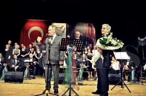 Ankara Fatsallar Dernei korosu konser verdi