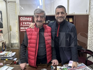 Dr. Zeki Ulvi Süvarioğlu gazetemizi ziyaret etti Dr. Zeki Ulvi Süvarioğlu gazetemizi ziyaret etti