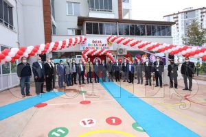 zel Dolunay ocuk Kulb ald
