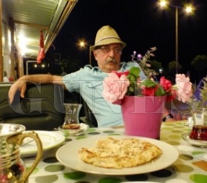 Becioğlu: “ İlçe Stadımızın Adı Erdoğan Arıca Becioğlu: “ İlçe Stadımızın Adı Erdoğan Arıca