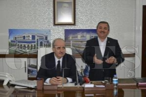 TÜRKİYE YARDIMLARDA DÜNYA BİRİNCİSİ TÜRKİYE YARDIMLARDA DÜNYA BİRİNCİSİ