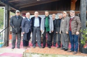 Kadir nanr memleketinde hasret giderdi