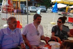 ÜNLÜ AKTÖR İNANIR ÜNLÜ AKTÖR İNANIR