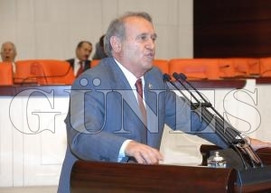 KILIÇDAROĞLU İLE BİRLİKTE CHP İKTİDARA YÜRÜYOR KILIÇDAROĞLU İLE BİRLİKTE CHP İKTİDARA YÜRÜYOR