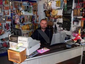 FATSALI ESNAFLAR ZOR GÜNLER GEÇİRİYOR FATSALI ESNAFLAR ZOR GÜNLER GEÇİRİYOR