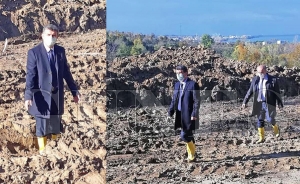 Madenci Şirketin yaptıracağı okulun hafriyat çalışması başladı Madenci Şirketin yaptıracağı okulun hafriyat çalışması başladı