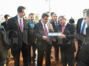Vali Düzgün Huzur evi FATSO Hizmet Binasının İnşaatlarını İnceledi Vali Düzgün Huzur evi FATSO Hizmet Binasının İnşaatlarını İnceledi