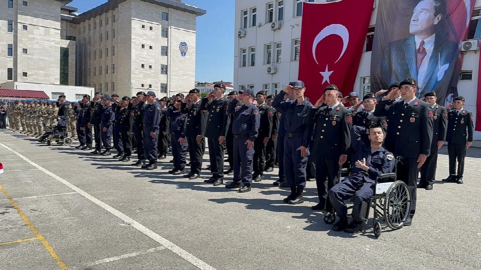 Engeli olan gençlerimizin askerlik mutluluğu