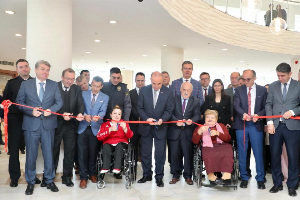 ENGELLİLER HAFTASI DOLAYISIYLA FARKINDALIK ETKİNLİKLERİ YAPILDI