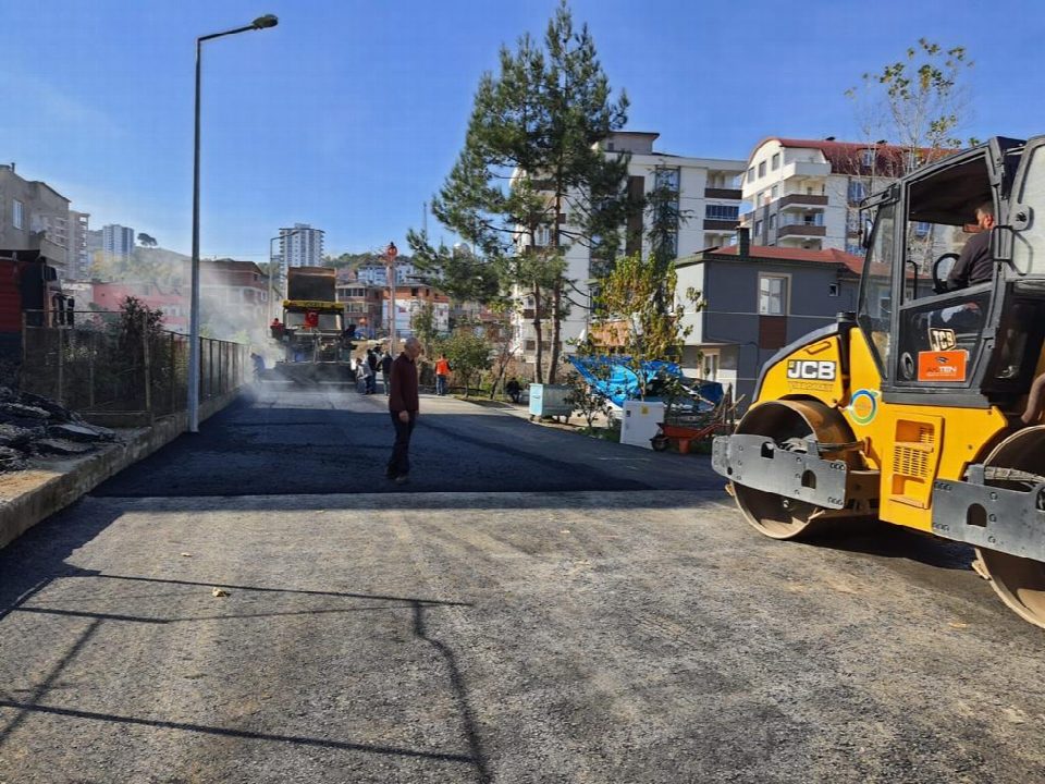 Kurtuluş mahallesine konforlu sıcak asfalt