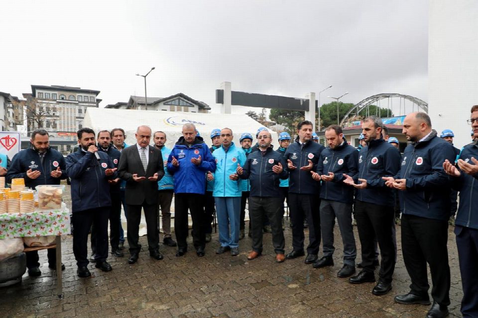 ORDU’DAN HALEP’E 4 TIR İNSANİ YARDIM MALZEMESİ GÖNDERİLDİ