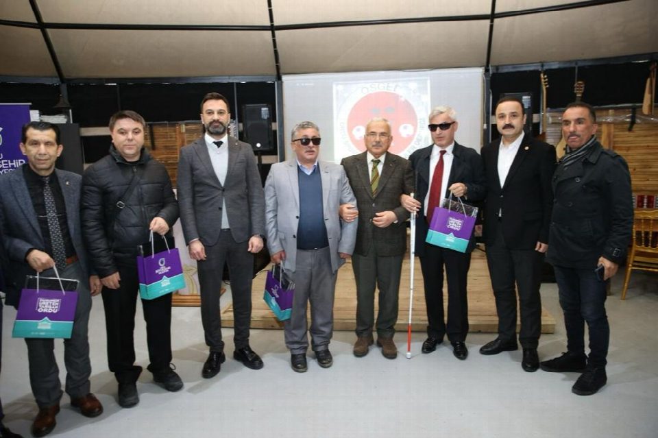 BAŞKAN GÜLER, BEYAZ BASTON DERNEĞİ ÜYELERİ İLE BİR ARAYA GELDİ