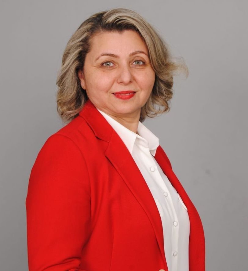 LEYLA ÇITIR ADAYLIĞINI AÇIKLADI