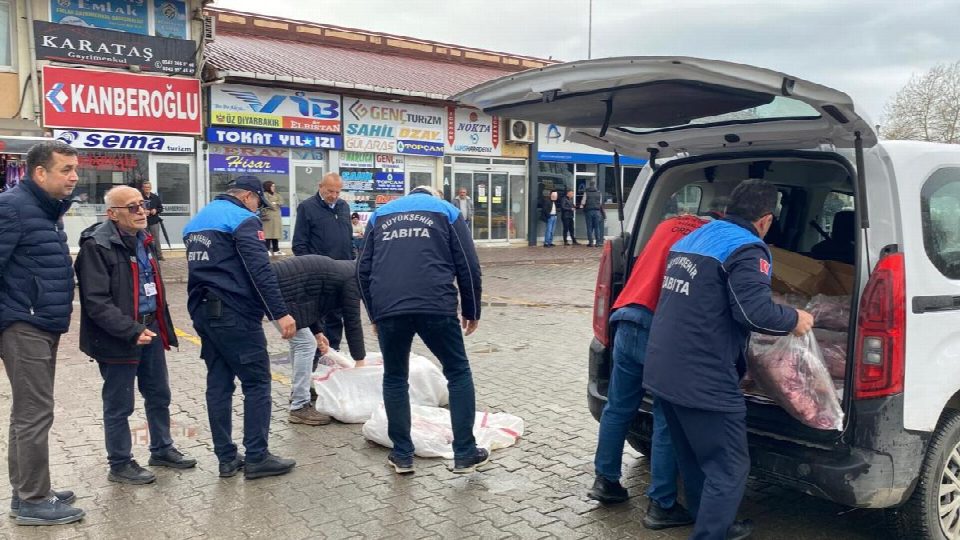 Büyükşehir zabıtasından operasyon