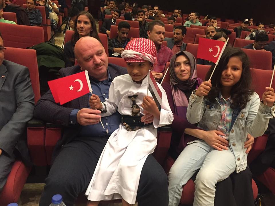 Gündoğdu Yemenli ve Moritanyalı Öğrencileri Yalnız Bırakmadı