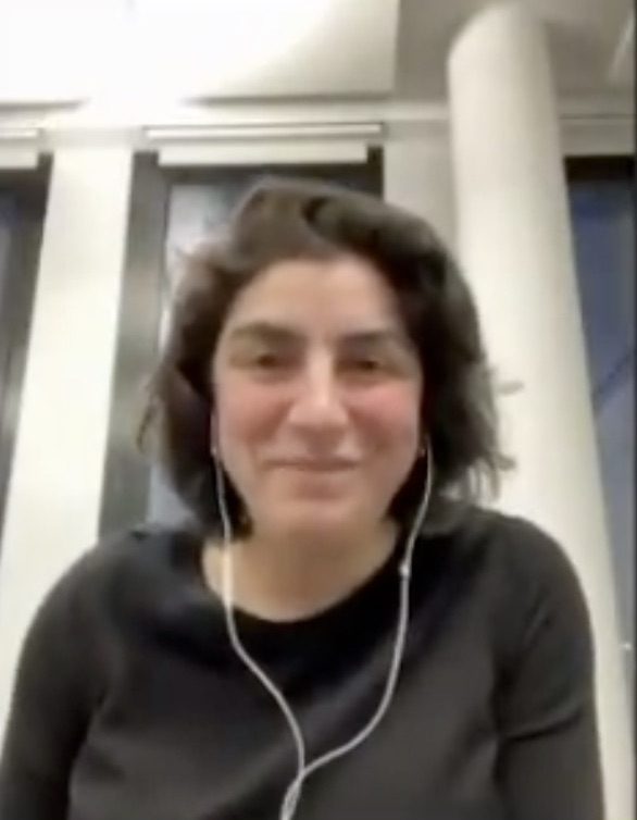 Doktor Dilek Gürsoy ödül aldı