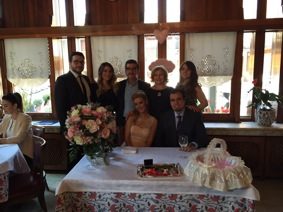 Elif Çamaş ile Onur Özatik nişanlandı