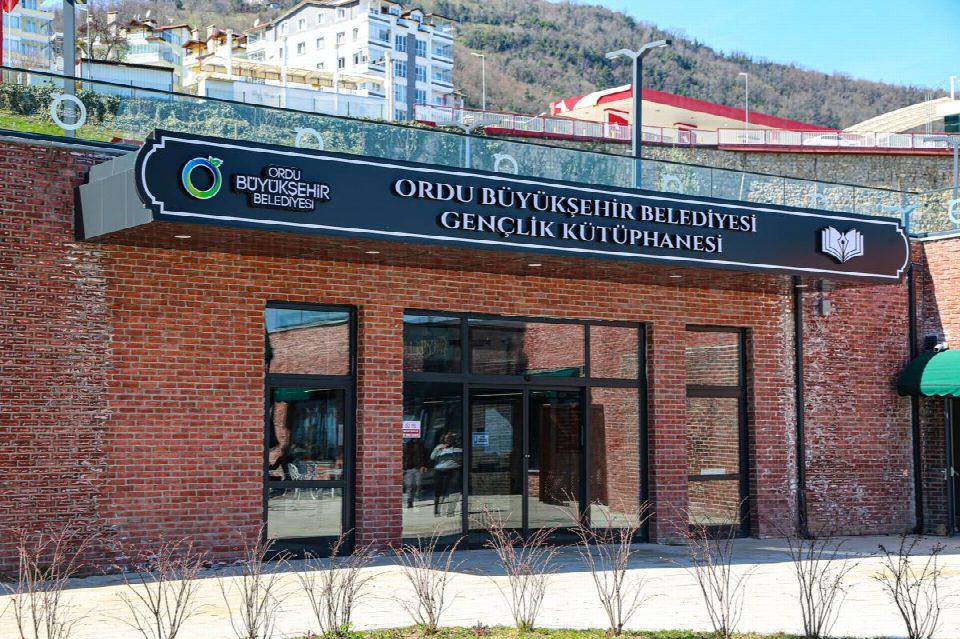 Ordu Gençlik kütüphanesi öğrenci ve okuma tutkunlarının hizmetinde