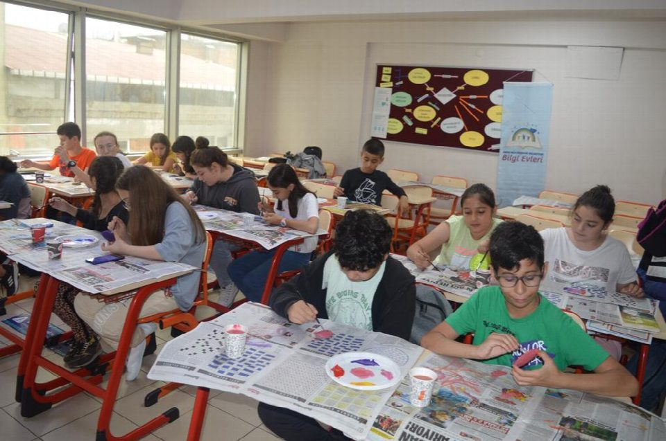 Bilgi Evleri’nde yaz başka güzel