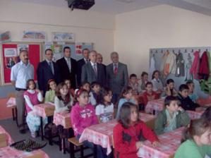 MUHTAÇ ÖĞRENCİLERE SYDV TARAFINDAN KURS