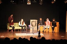 Hava Parası, Akçaabat'ta ayakta alkışlandı