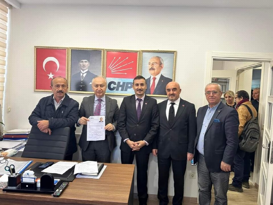 Şenel Duran belediye meclis üyeliği için başvurusunu yaptı