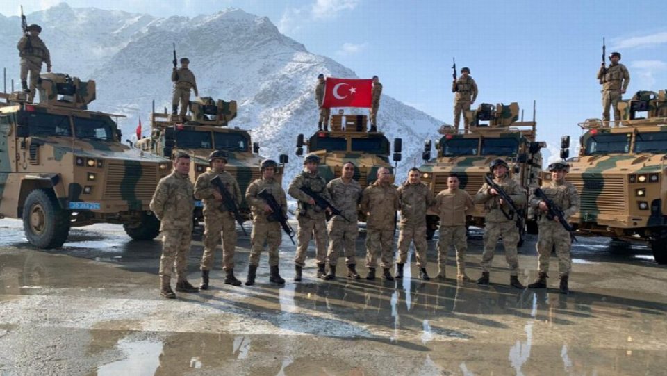 Mehmetçikten Öğrencilerilerin mektuplarına anlamlı cevap