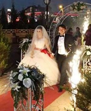 YASEMİN İLE SEDAT'IN EN MUTLU GÜNÜ