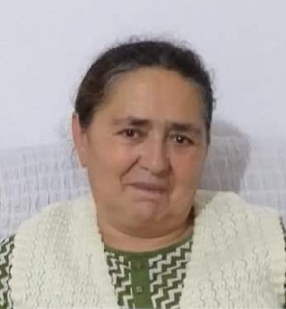 Balkondan düşen kadın hayatını kaybetti